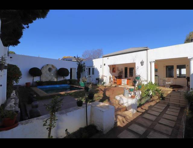 4 BEDROOM PROPERTY TO RENT IN PARKHURST